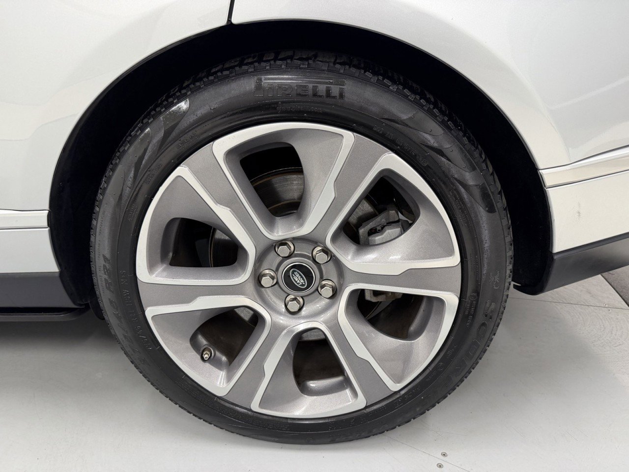 Used 2020 Land Rover Range Rover Autobiography image 65