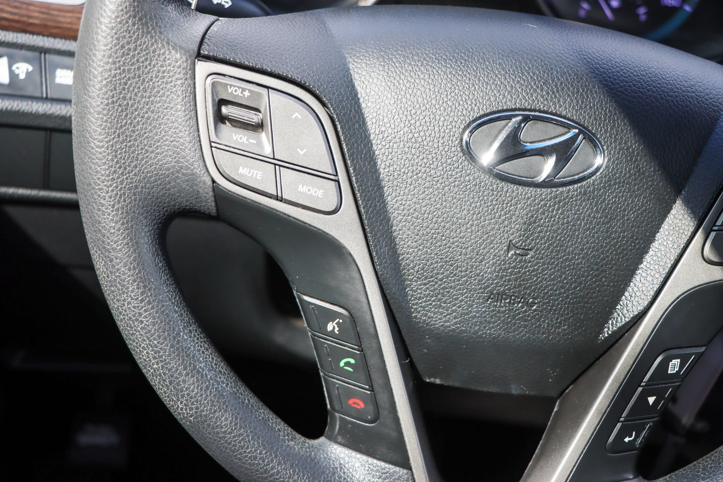 Used 2017 Hyundai Santa Fe Sport FWD image 27