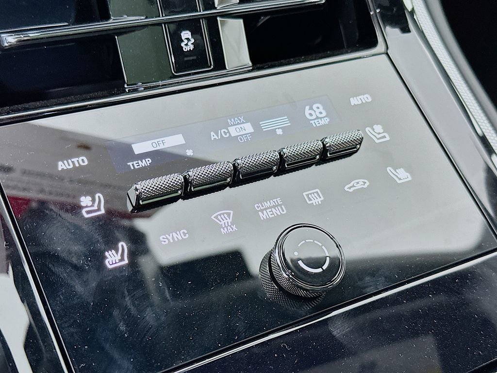 New 2025 Porsche Panamera image 18