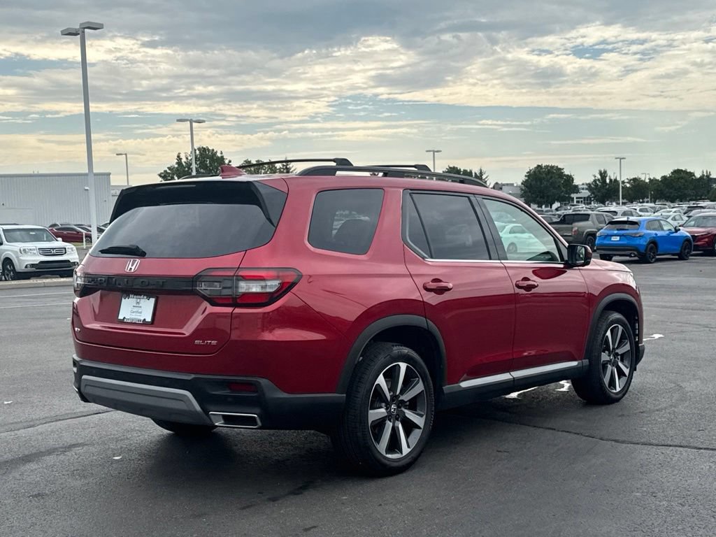 Certified 2025 Honda Pilot Elite image 7