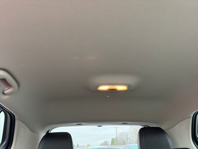 Used 2021 Buick Encore GX Essence w/ Advanced Technology Package AWD/4WD image 25