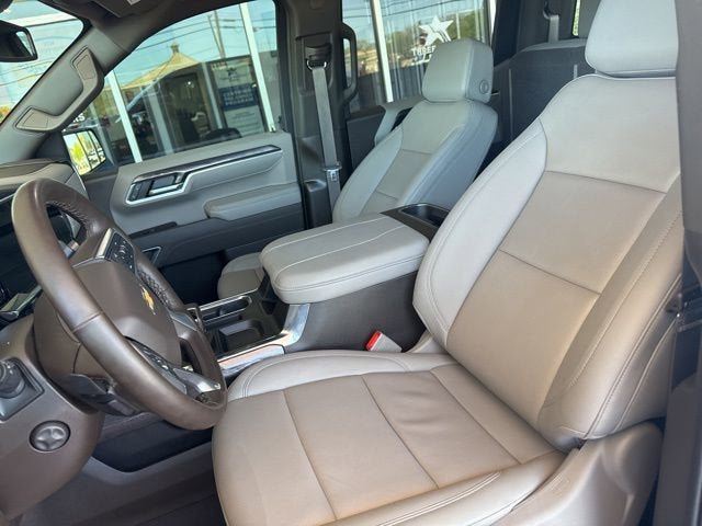 Used 2026 Chevrolet Silverado 1500 LTZ w/ Z71 Off-Road Package AWD/4WD image 13