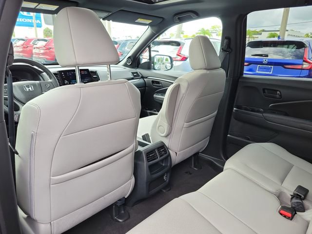 Certified 2023 Honda Passport EX-L image 10