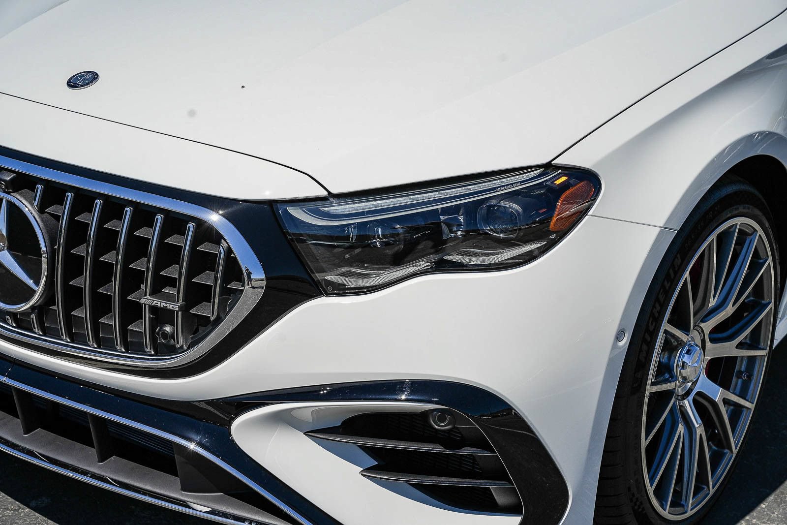 New 2026 Mercedes-Benz E 53 AMG e 4MATIC Sedan image 8