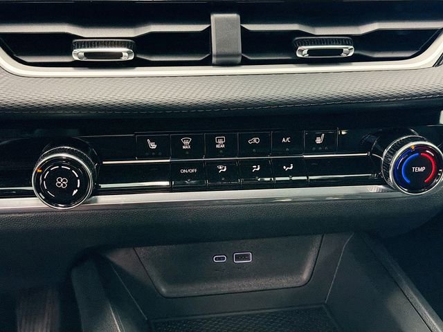 New 2026 Chevrolet Equinox LT w/ Safety and Technology Package image 15