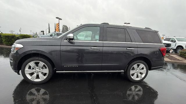Used 2024 Ford Expedition Platinum image 7