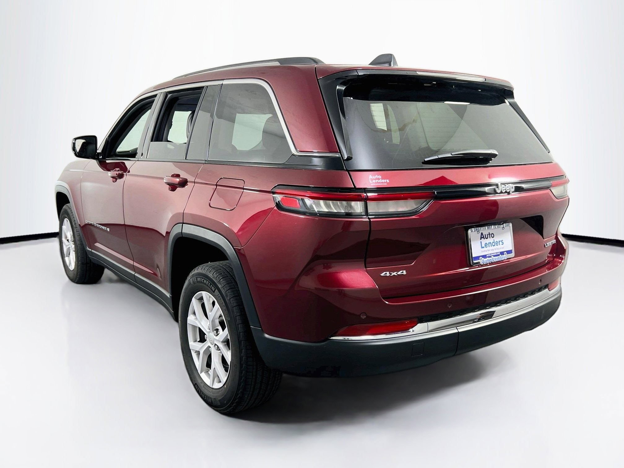 Used 2022 Jeep Grand Cherokee Limited image 7