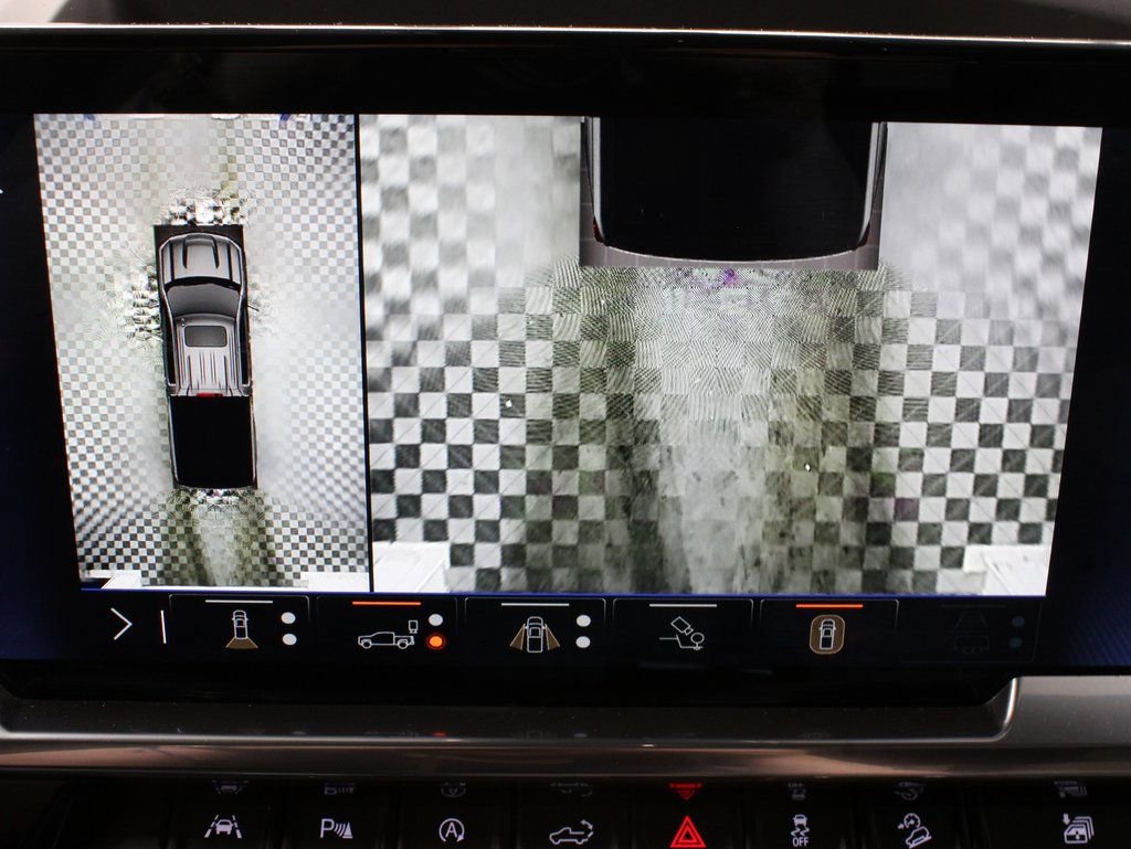 Used 2024 Chevrolet Silverado 1500 LT Trail Boss w/ LT Trail Boss Premium Package image 17