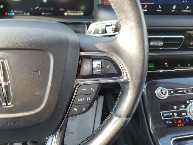 Used 2023 Lincoln Nautilus Reserve AWD/4WD image 31