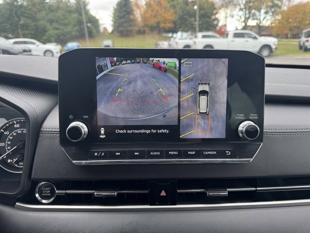 Used 2023 Mitsubishi Outlander SE image 25