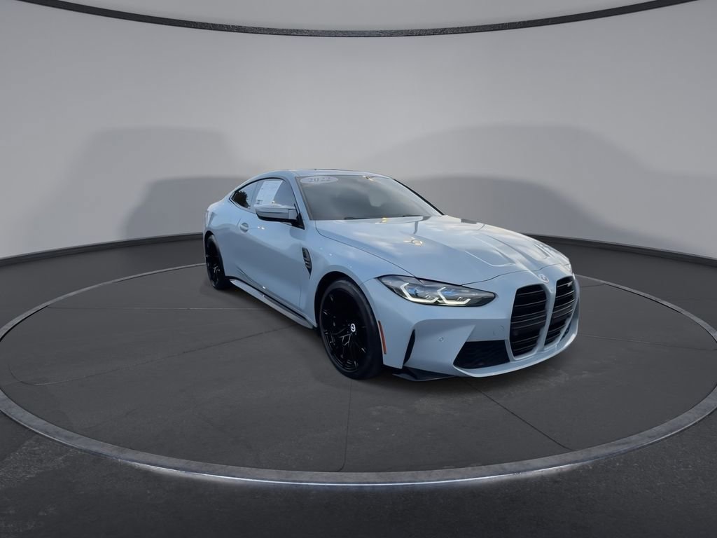 Used 2022 BMW M4 Coupe w/ Executive Package RWD image 3