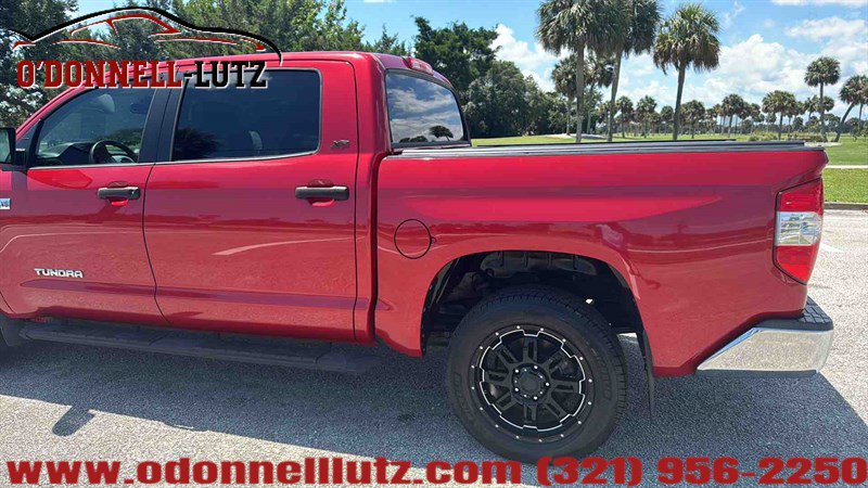 Used 2018 Toyota Tundra SR5 w/ SR5 Upgrade Package AWD/4WD image 5