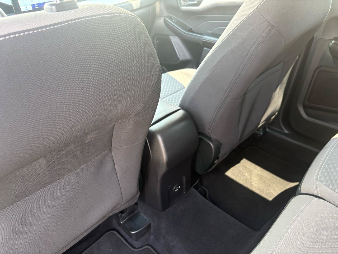 Used 2022 Ford Escape SE AWD/4WD image 31