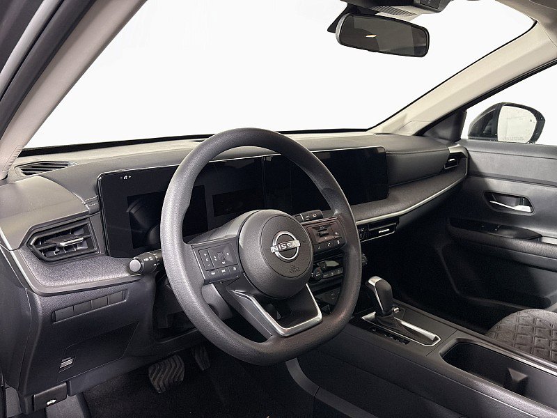 New 2026 Nissan Kicks SV w/ Cold Weather Package image 9