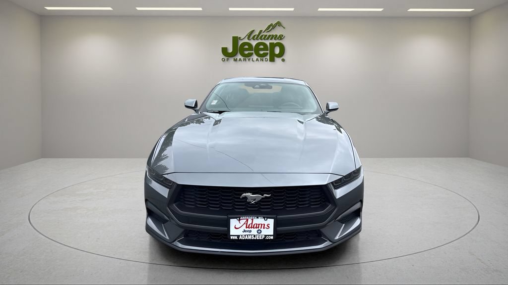 Used 2026 Ford Mustang Coupe RWD image 2