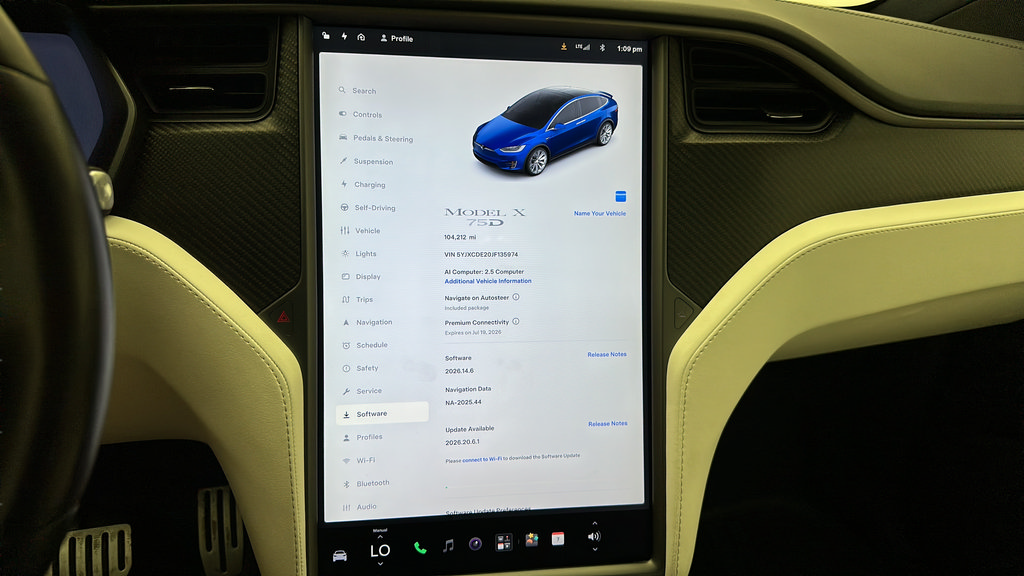 Used 2018 Tesla Model X 75D AWD/4WD image 18