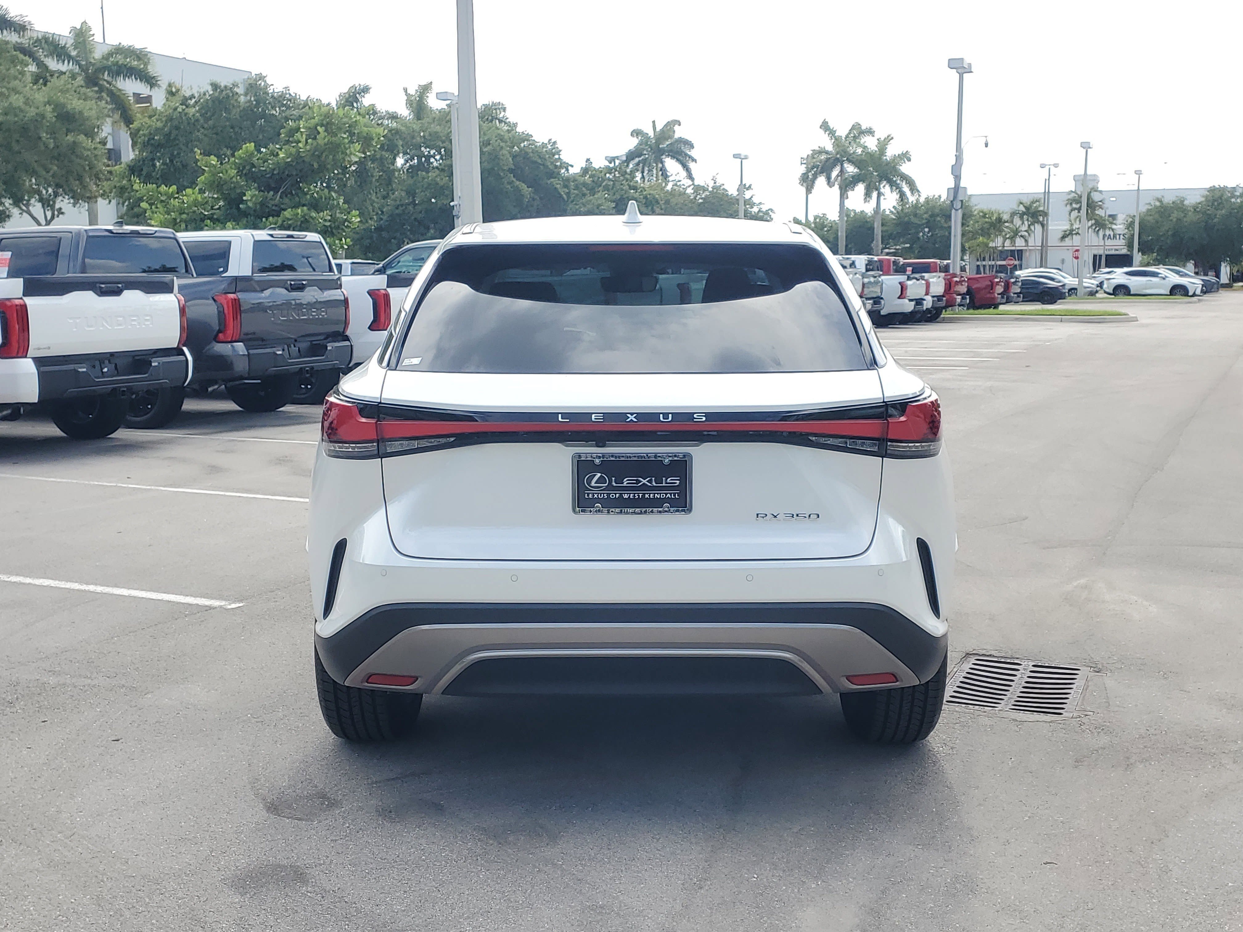 Used 2024 Lexus RX 350 FWD w/ Technology Package image 9