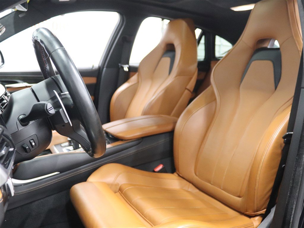 Used 2019 BMW X6 M w/ Executive Package image 11