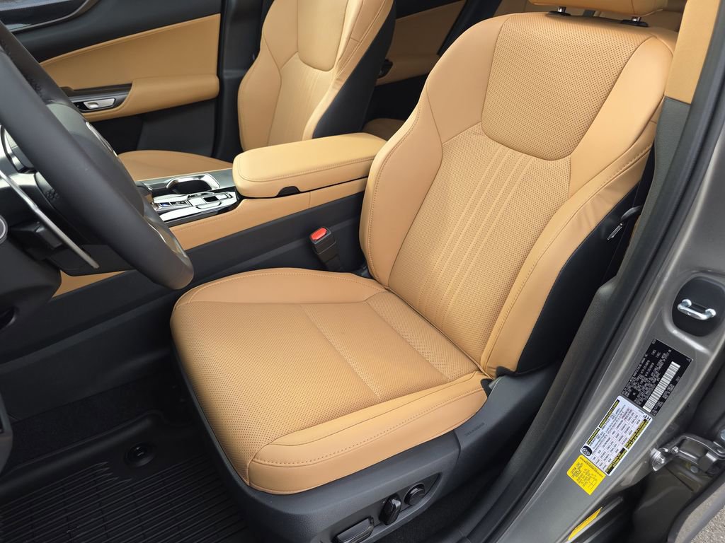 New 2026 Lexus NX 350h FWD image 14