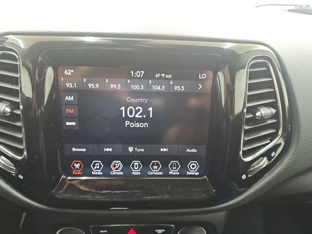 Used 2019 Jeep Compass Limited image 7