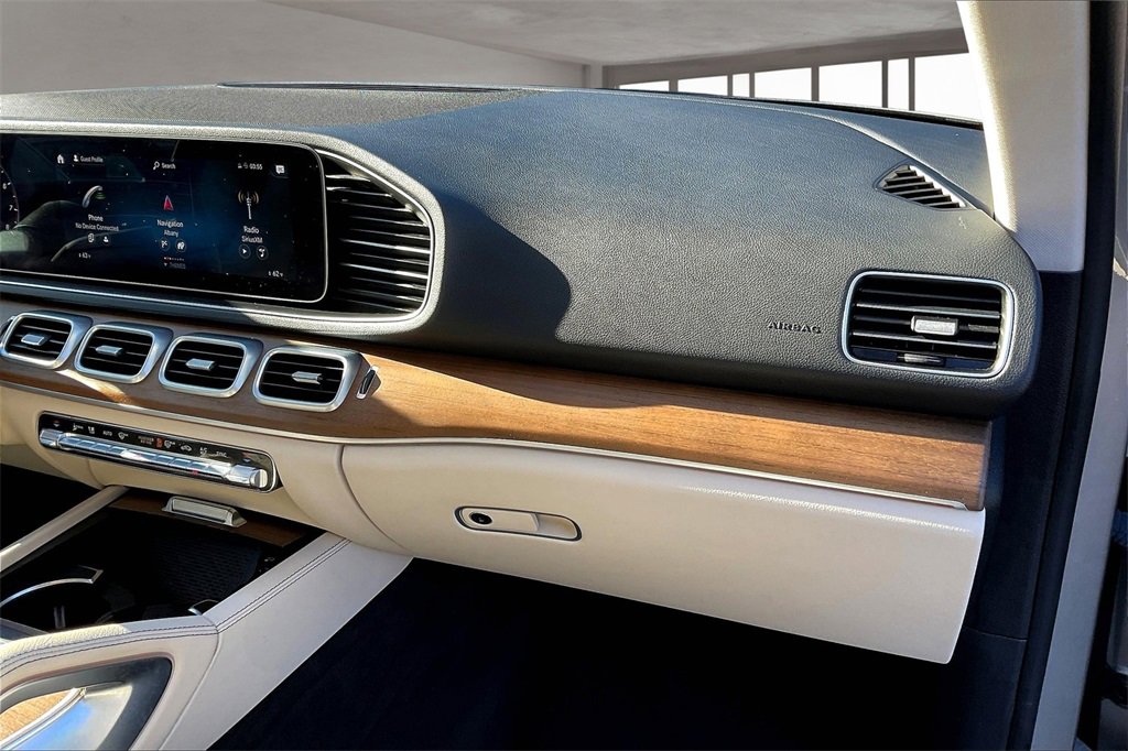 Used 2022 Mercedes-Benz GLE 350 4MATIC image 25