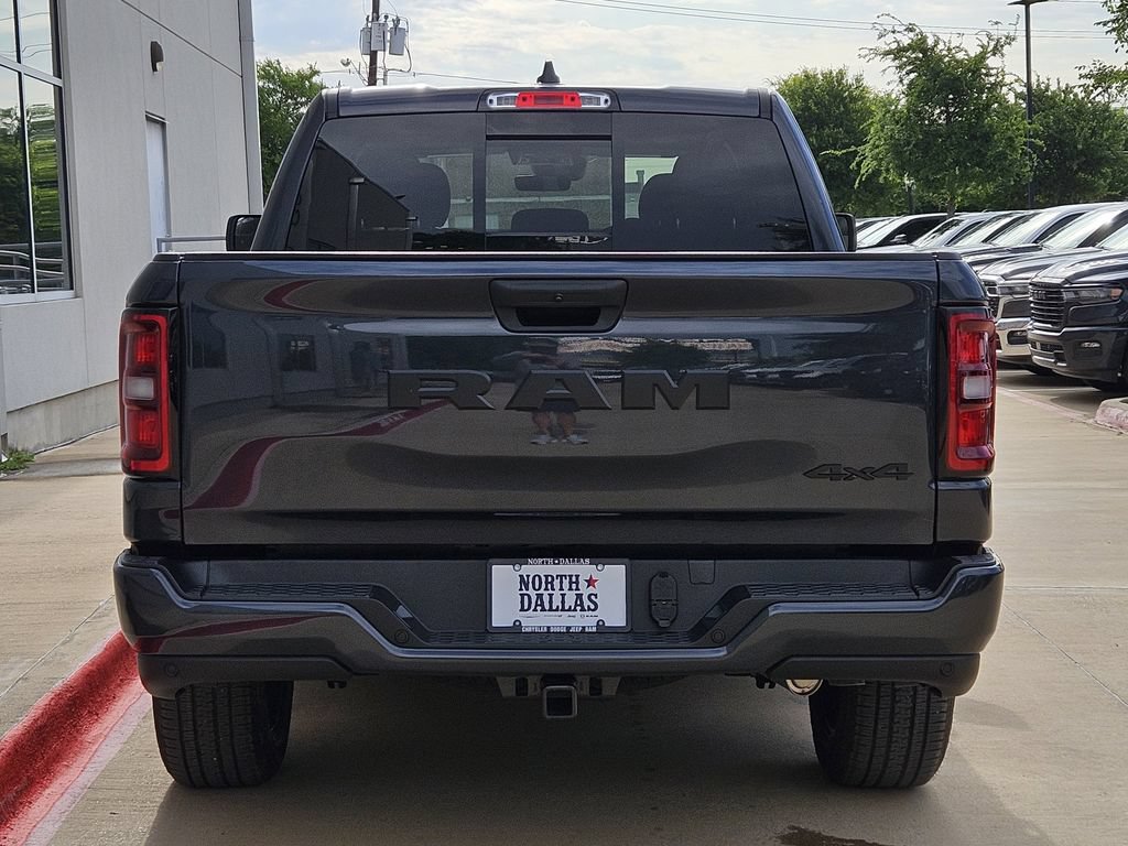 New 2026 RAM 1500 Express AWD/4WD image 4
