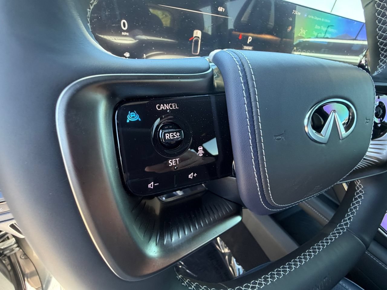 New 2027 INFINITI QX80 Sensory w/ Sport Exterior Package AWD/4WD image 21