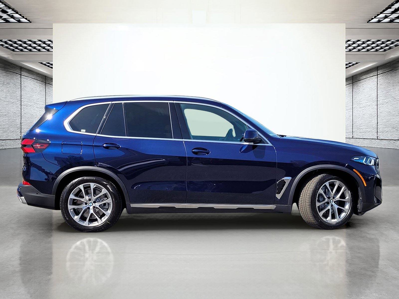New 2026 BMW X5 xDrive50e AWD/4WD image 5