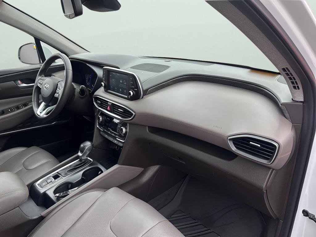 Used 2020 Hyundai Santa Fe SEL image 14