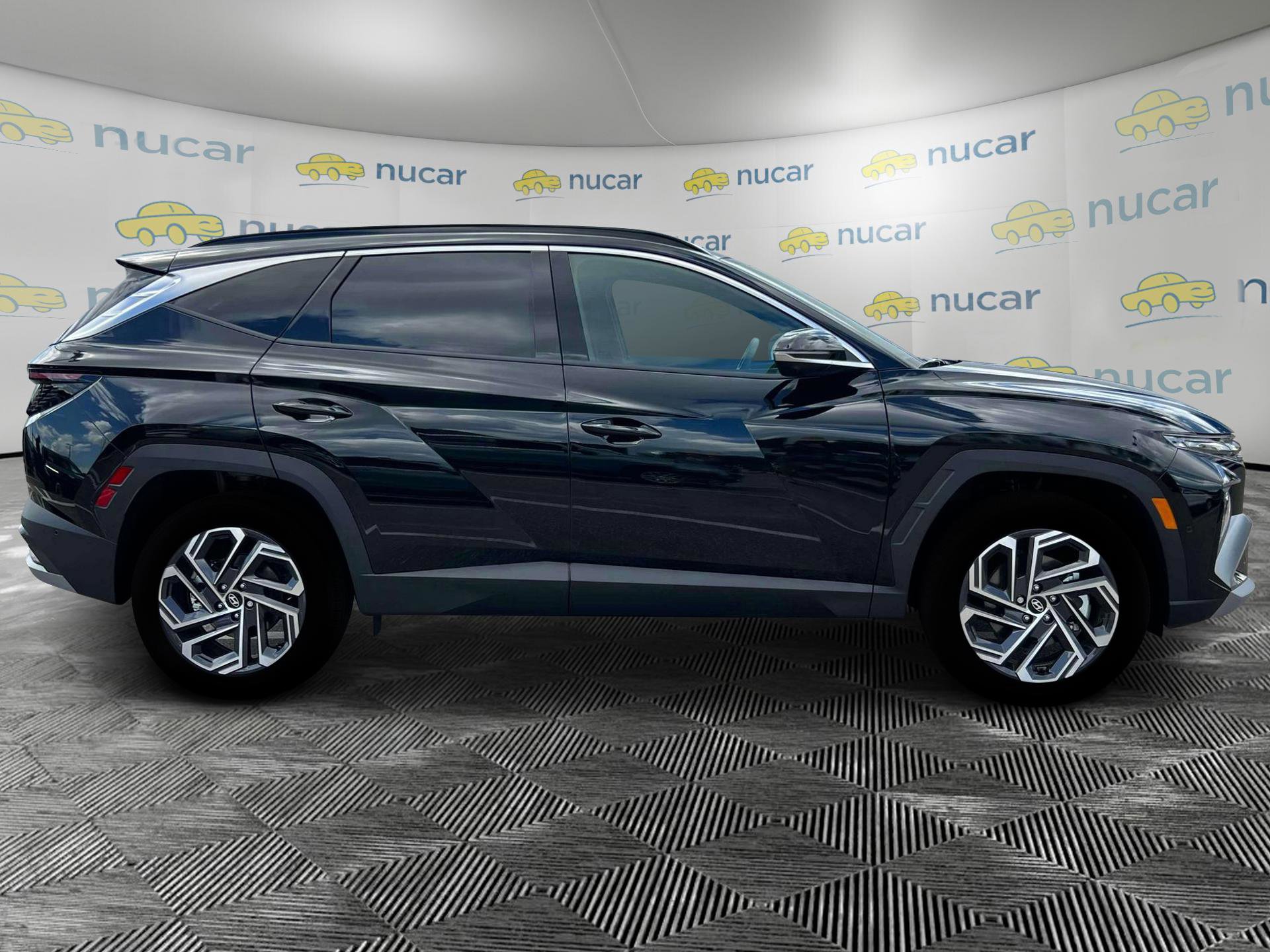 New 2025 Hyundai Tucson Limited w/ Tow & Go Package image 9