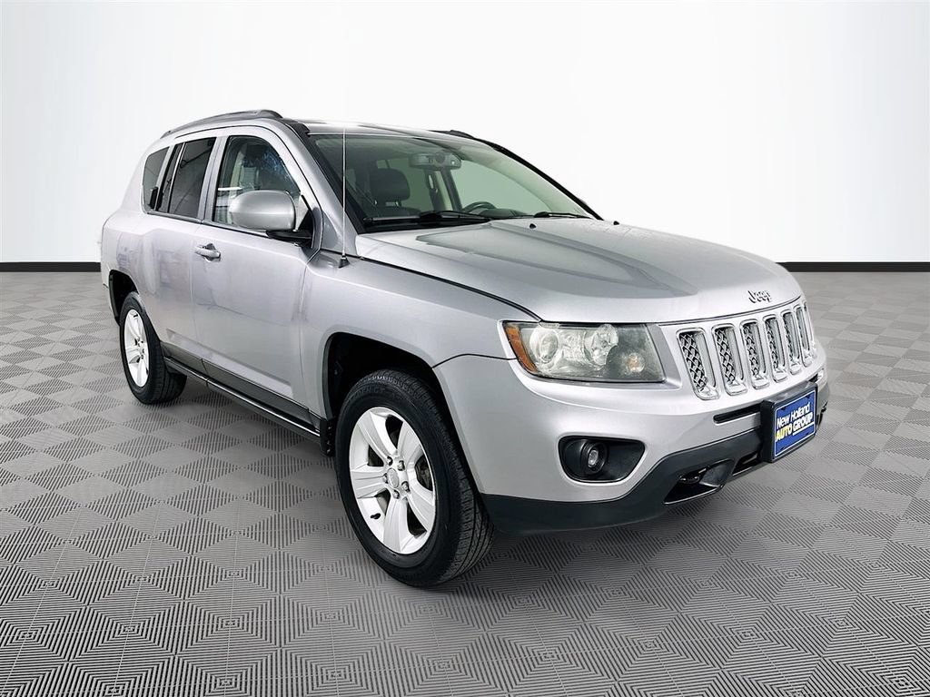 Used 2015 Jeep Compass Limited w/ Sun/Sound Group AWD/4WD image 1