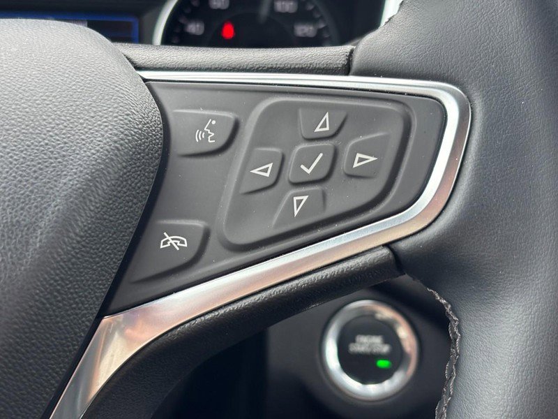 Certified 2024 Chevrolet Equinox LT w/ LPO, Floor Liner Package image 18