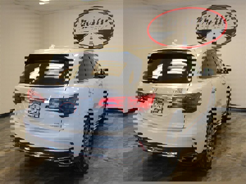 Used 2018 Acura MDX SH-AWD w/ Technology Package image 9