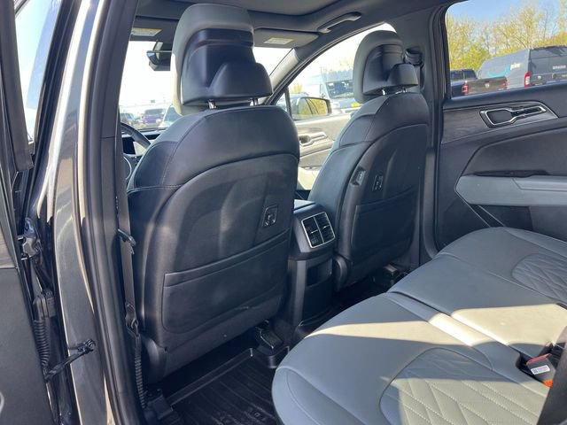Used 2023 Kia Sportage X-Pro AWD/4WD image 16
