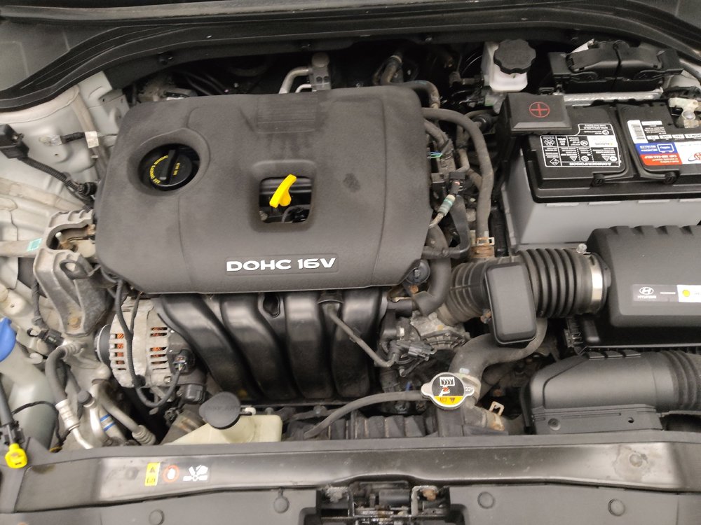 Used 2017 Hyundai Elantra Limited w/ Limited Tech Package 04 image 30