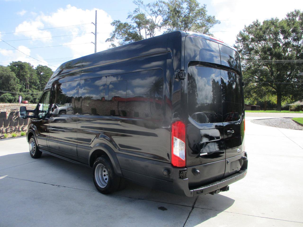 Used 2016 Ford Transit 350 XLT RWD image 26
