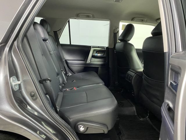 Certified 2019 Toyota 4Runner SR5 AWD/4WD image 9