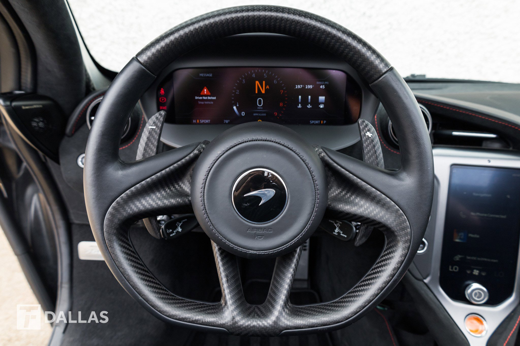 Used 2025 McLaren 750S Spider image 25