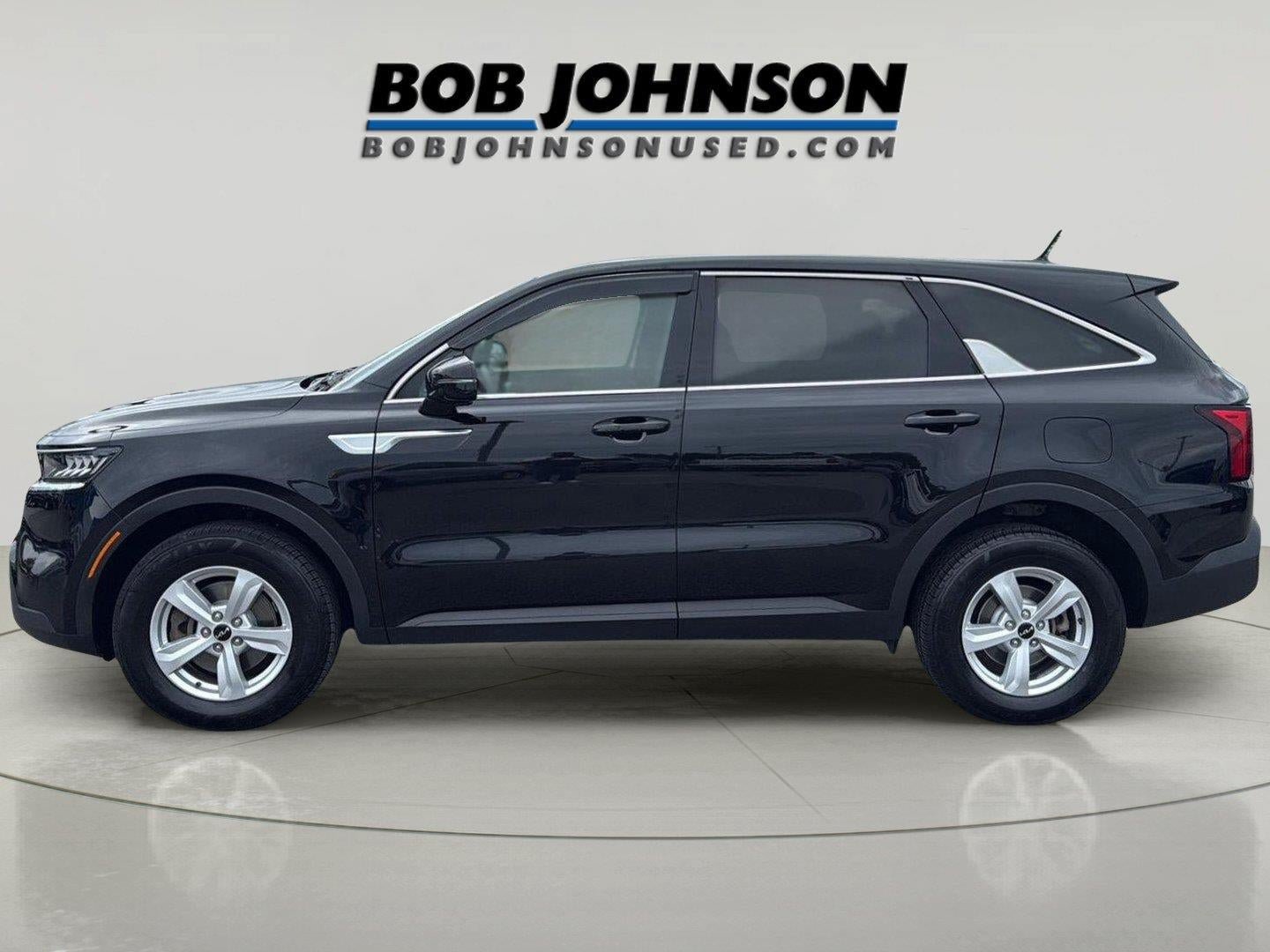 Used 2023 Kia Sorento LX AWD/4WD image 6