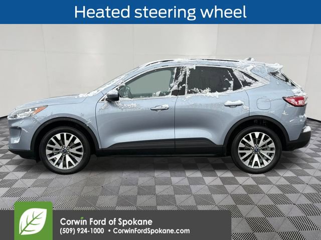 Used 2022 Ford Escape Titanium image 11