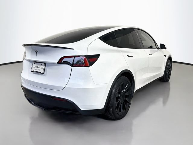 Used 2024 Tesla Model Y 2WD image 5