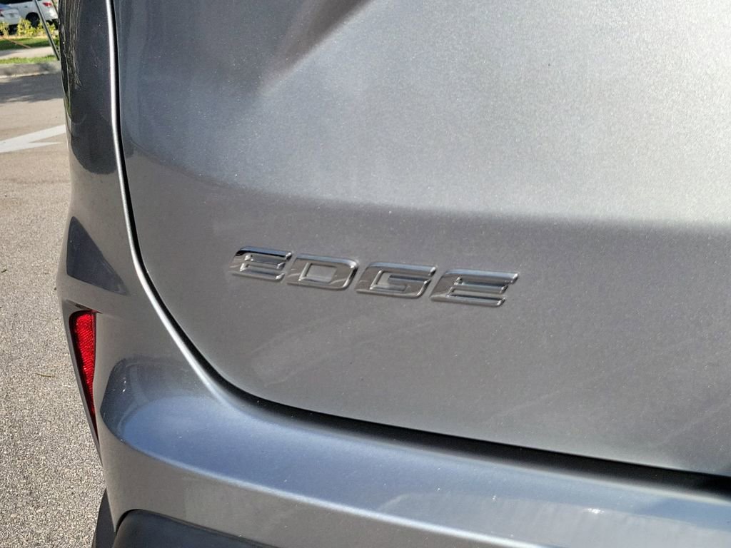 Used 2020 Ford Edge SEL w/ Convenience Package AWD/4WD image 27