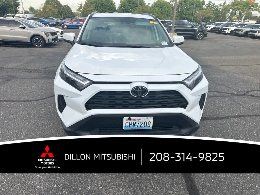 Used 2025 Toyota RAV4 XLE AWD/4WD image 13