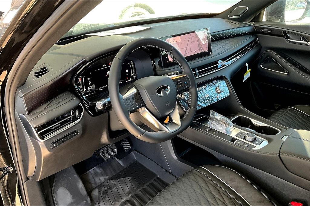 New 2026 INFINITI QX60 Autograph w/ Dark Cargo Package image 12
