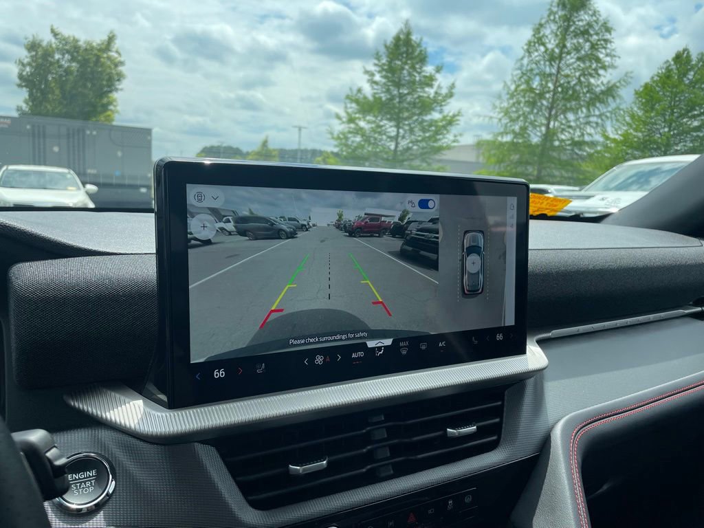 Used 2025 Ford Explorer ST-Line w/ Premium Package image 16