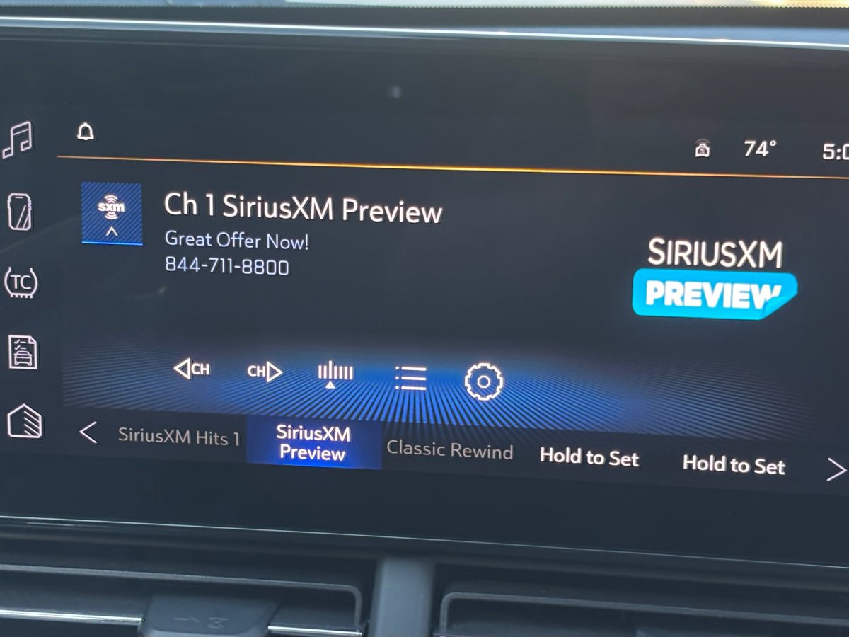 Used 2025 Chevrolet Trax LT image 8