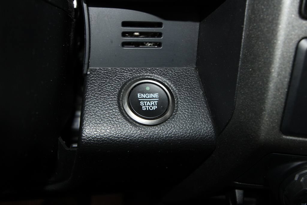 Used 2018 Ford F150 Raptor w/ Equipment Group 802A Luxury AWD/4WD image 14