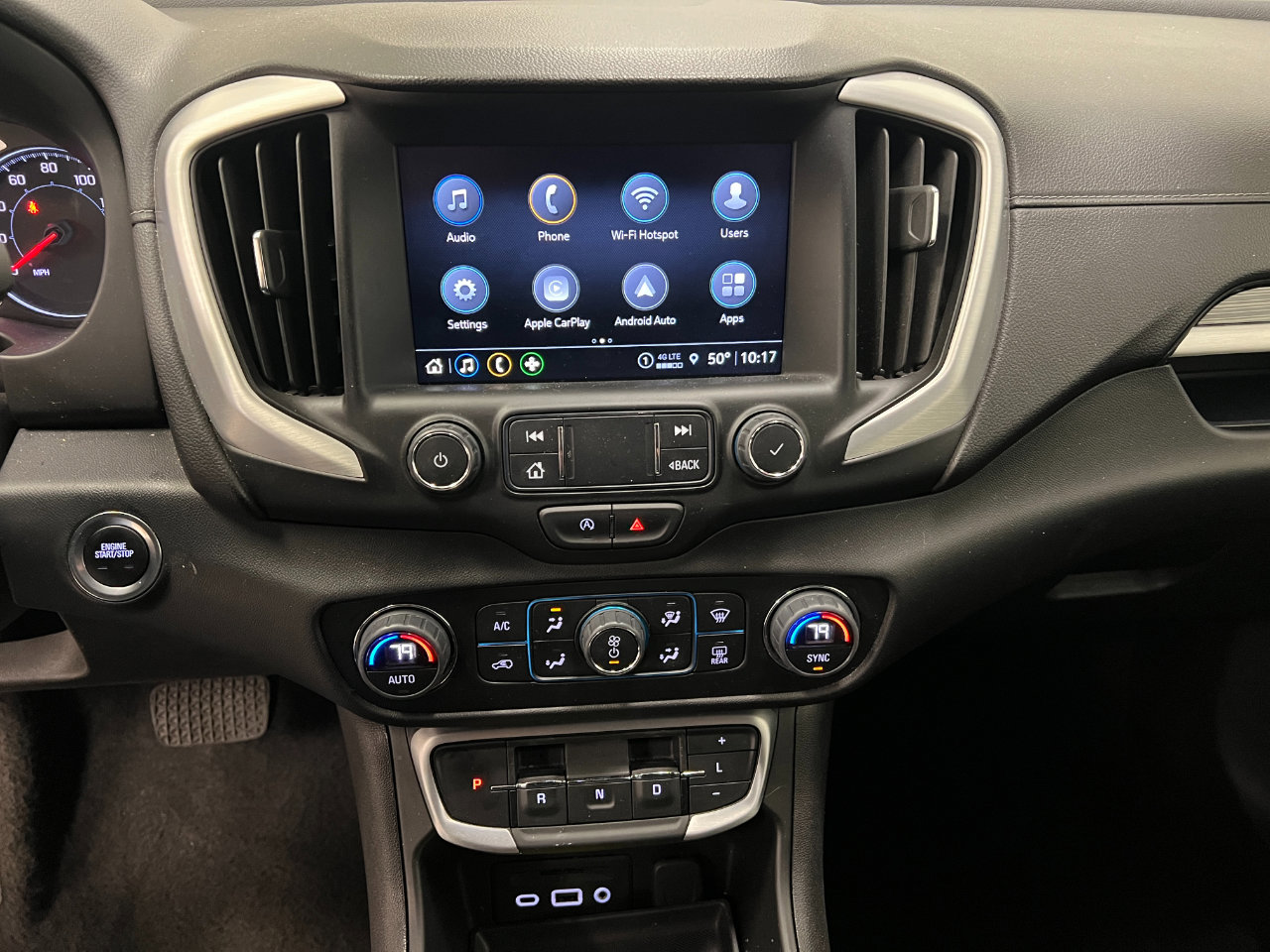 Used 2024 GMC Terrain SLT image 37