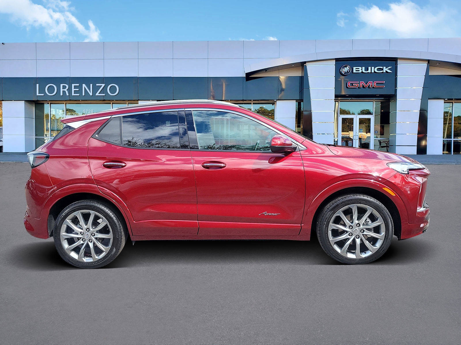 Used 2024 Buick Encore GX Avenir image 4