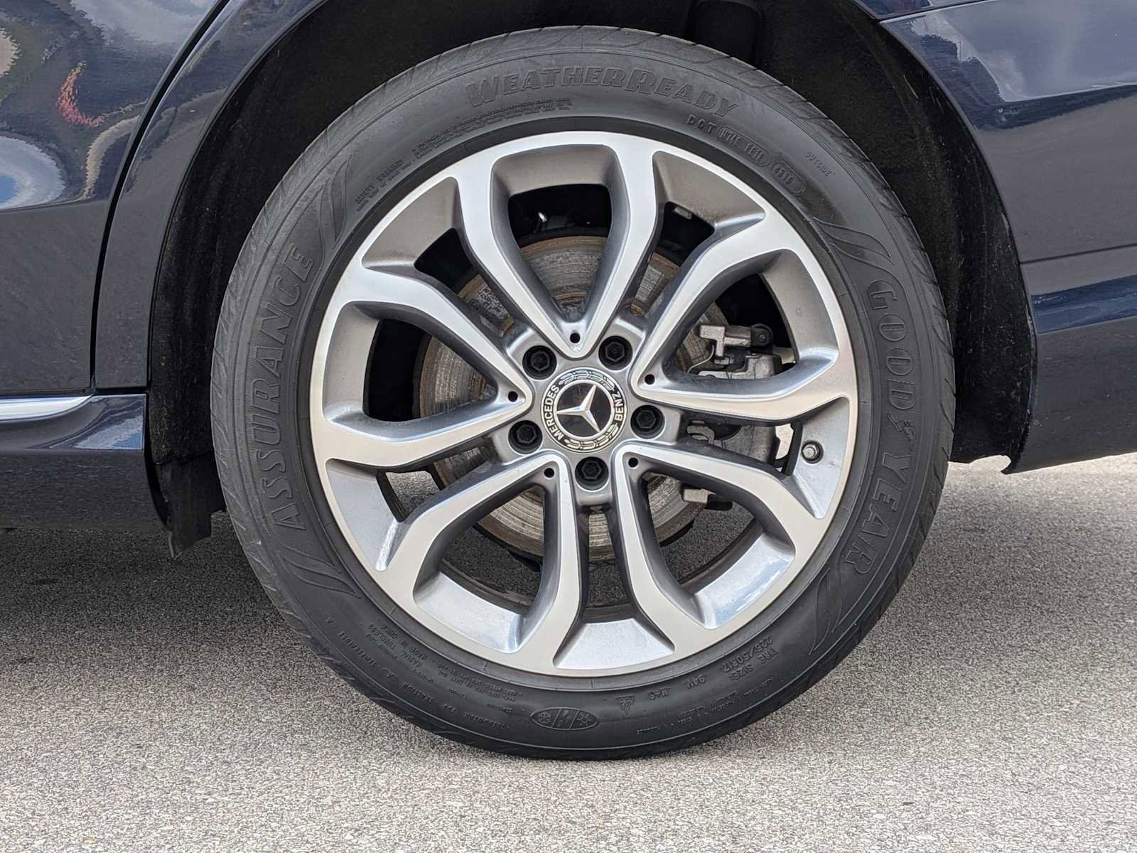 Used 2017 Mercedes-Benz C 300 4MATIC Sedan image 13